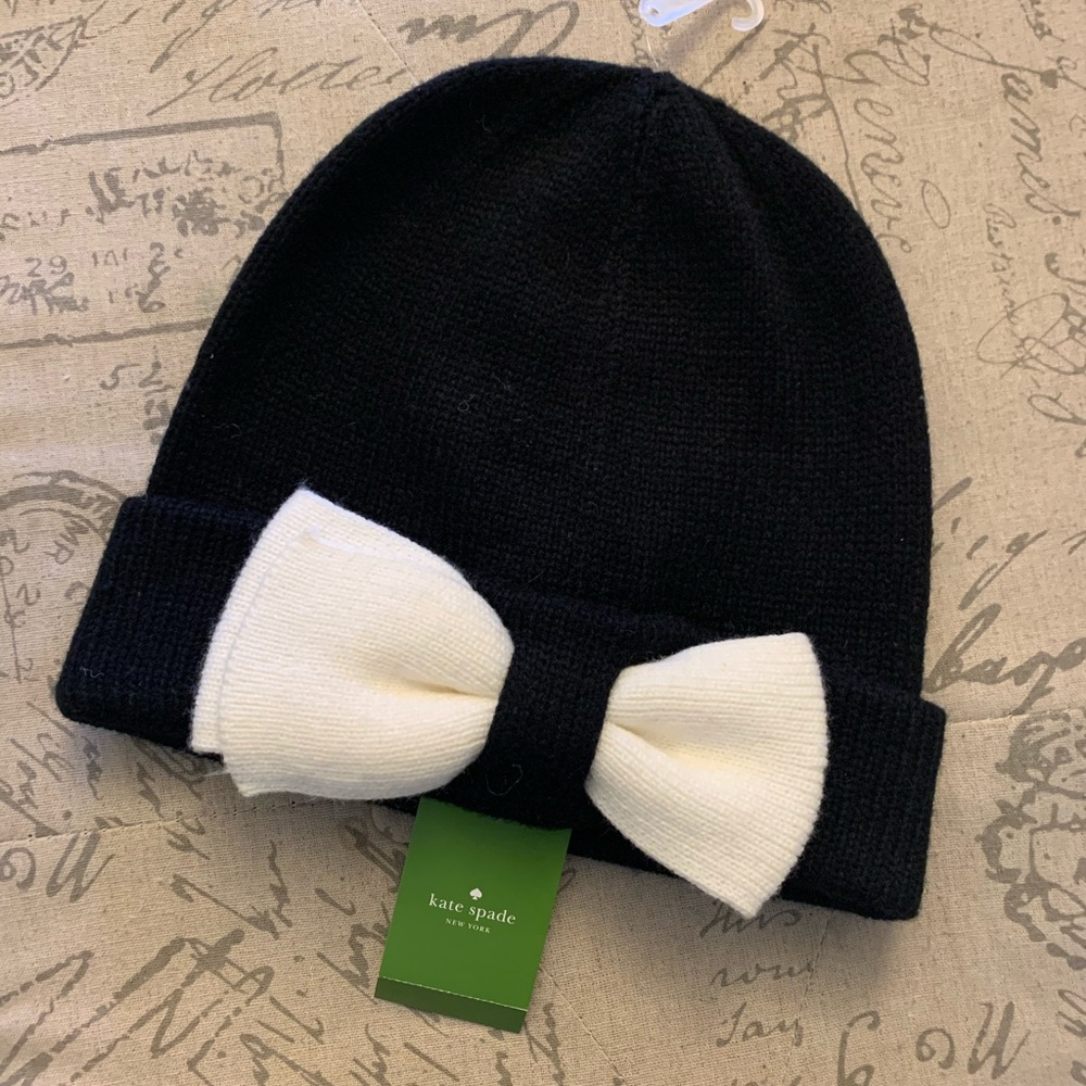 New with TAG. Kate Spade bow stocking cap